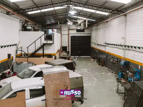 Galpon en Alquiler 30  mts Fondo