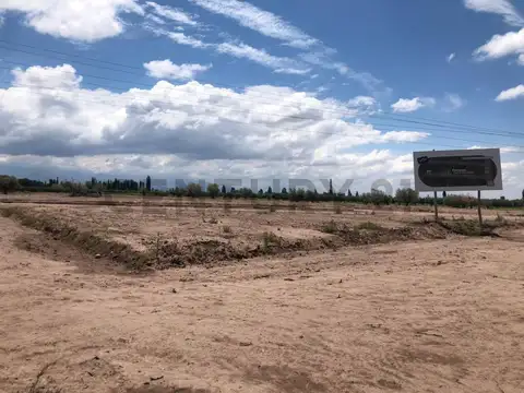 Terreno en Venta 13,44  mts Frente
