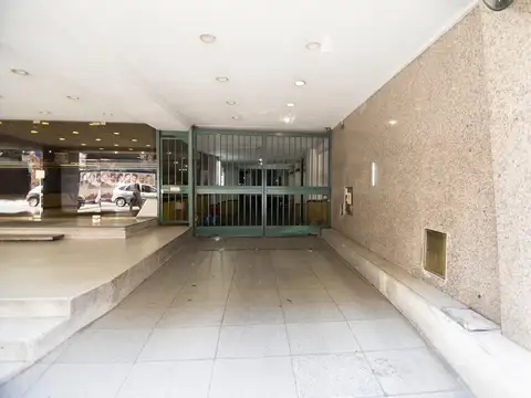 Bartolomé Mitre e/ Montevideo y Paraná