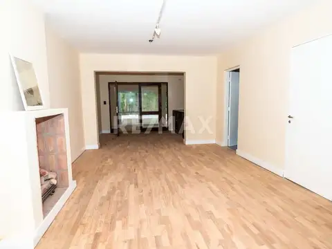 Casa en Venta en Barrio Tres Cerritos, USD 215.000