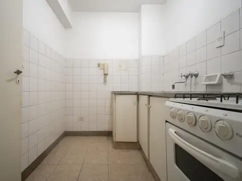 VENTA DEPARTAMENTO 2 AMBIENTES CON PATIO - MUY BUENA UBICACIÓN - SAN TELMO