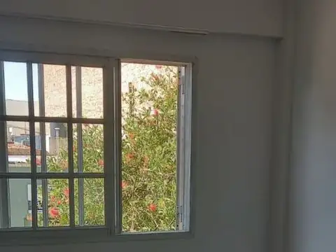 Depto Tipo Casa en Alquiler al Norte