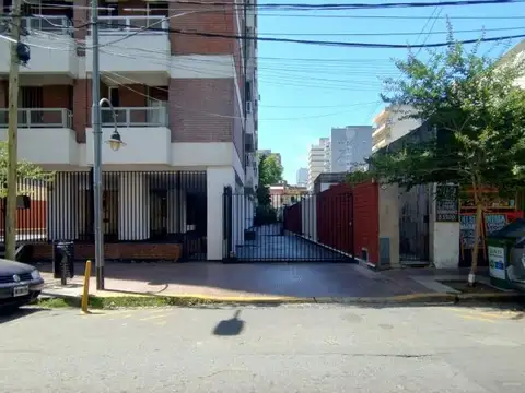 COCHERA EN SUBSUELO