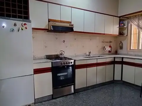 Depto Tipo Casa en Venta en Sarandi, USD 82.000