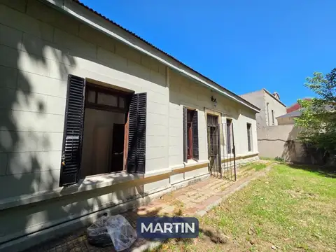 Casa en alquiler c/ cochera en San Miguel