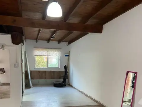 Casa en venta - 3 Dormitorios 2 Baños - Claypole