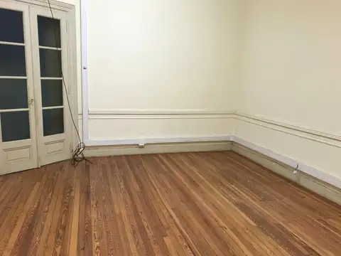 Oficina en Venta en San Nicolás, USD 78.000