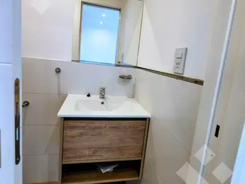 Depto Tipo Casa en Venta con 2 cocheras