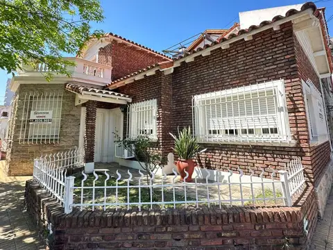Casa - Venta - Argentina, Lanús - FARREL , JUAN 886