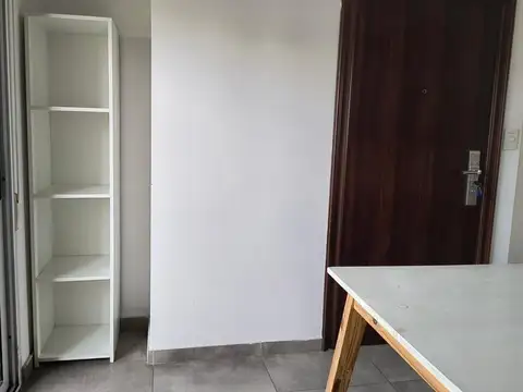 Departamento de 1 dormitorio en alquiler en La Plata sobre Calle 64 [Cod: 2852-460]