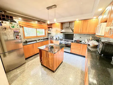 Casa en Venta al Este