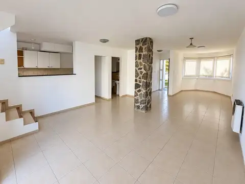 Depto Tipo Casa en Alquiler en Las Canitas, $ 1.300.000