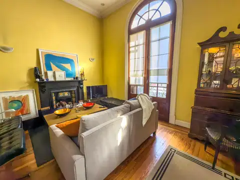 Depto Tipo Casa 5 ambientes con 4 baños