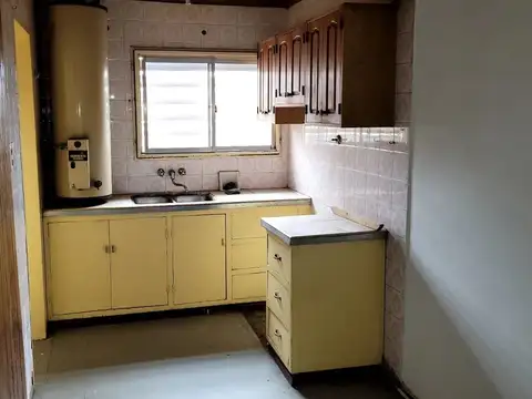 Departamento 4 ambientes con 1 baño