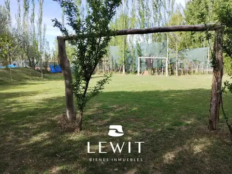 Venta Casa Quinta 3 Dormitorios | Bº Santa Elena Cipolletti | Terreno 2.294 m2 Pileta