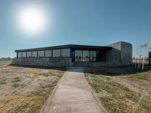 Terreno en Venta 34  mts Fondo