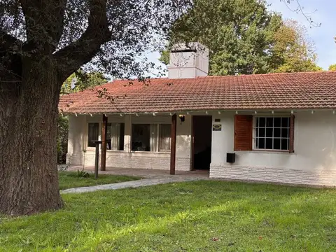 Venta Casa Pinamar Zona B5 a 200 mtrs del centro