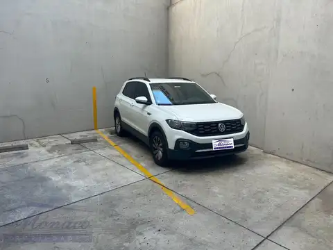 Av Alvarez Thomas 2932 , Piso PB