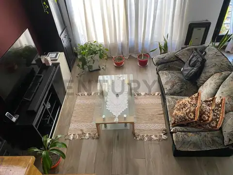 Anchorena 500, Piso 0