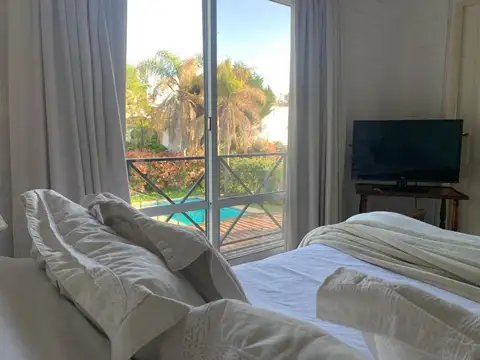 Casa en Alquiler de 3 dormitorios