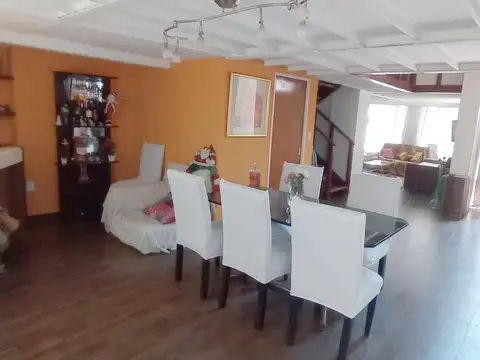 José Marti 60                                        CUCICBA 587