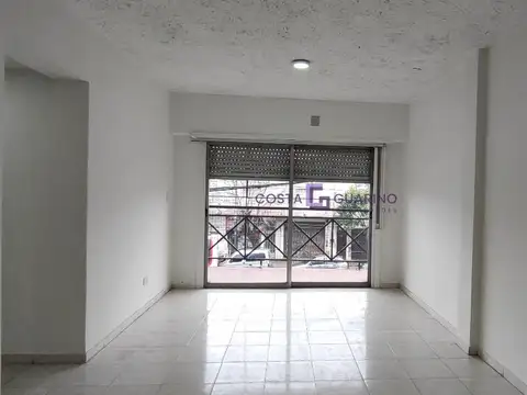Departamento en Alquiler en Lomas del Mirador, $ 1.000.000