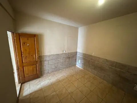 Departamento en Alquiler en Jose Leon Suarez, $ 450.000