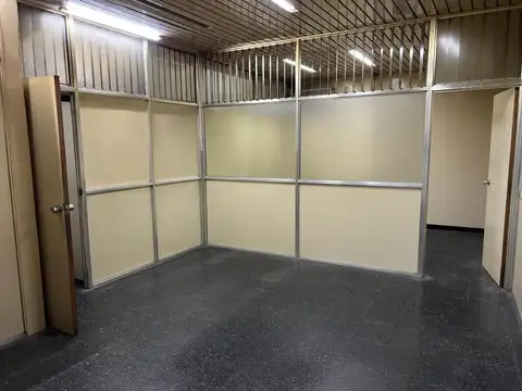 Galpon en Venta en Flores, USD 450.000