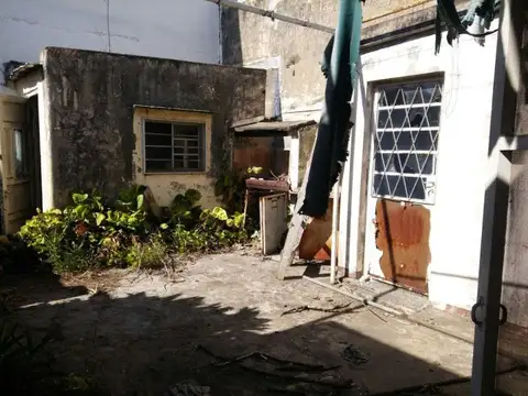 Perez Bulnes  al 6600 , Piso No definido