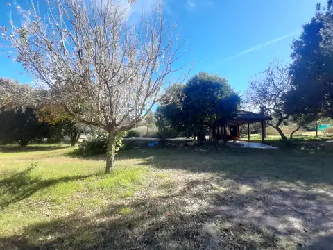 Casa 8 ambientes con 5 baños