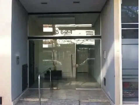 Semipiso 2 amb  al contrafrente con balcon 