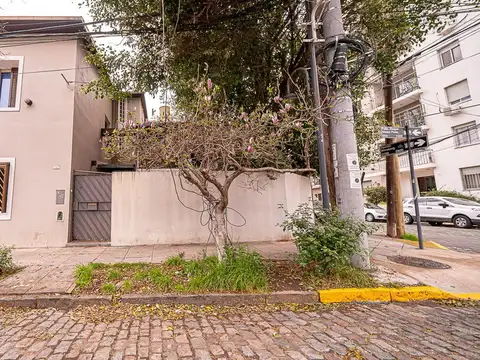 VENTA CASA EN OLIVOS CUATRO AMBIENTES 