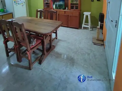 PERMUTA CASA CON 2 DORMITORIOS MAS DEPTO CON 2 DORMITORIOS