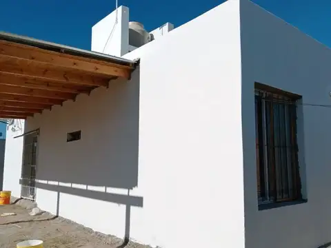 ALQUILO CASA POR DIA EN CIUDAD DE SAN LUIS