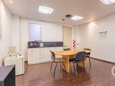 Sarmiento  al 1100  Edificio c/Chalet Diaz en Venta