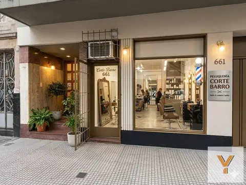 Castro Barros y Quito