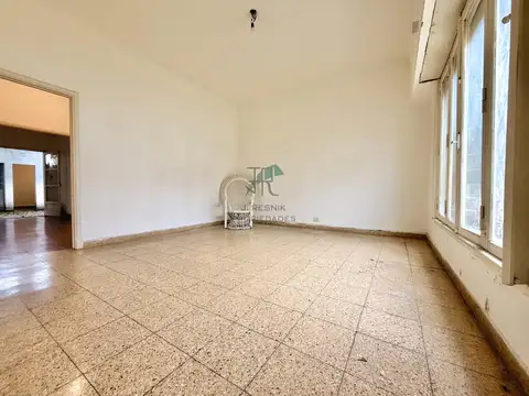 Depto Tipo Casa en Venta 52 años