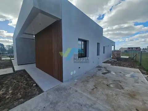 Casa en Venta al Este