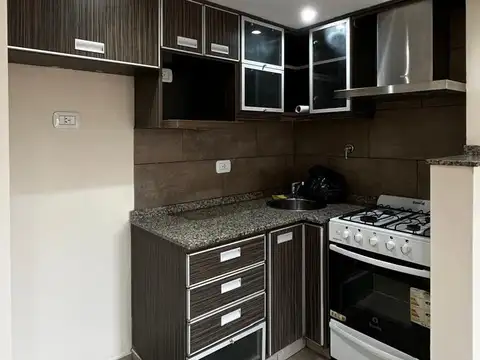 Departamento en Alquiler con 1 cocheras