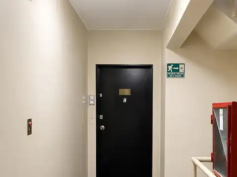 Oficina 4 ambientes con 1 baño