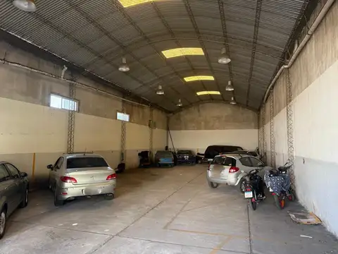 Galpon en Venta 26  mts Fondo