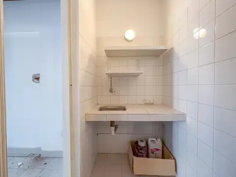 Local en Alquiler en Abasto, $ 600.000