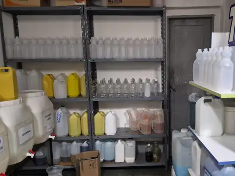 VENTA FONDO DE COMERCIO ART. LIMPIEZA EN ALMAGRO CABA