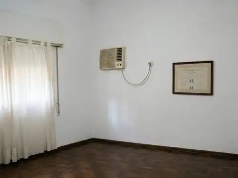 Casa en Venta en República De La Sexta, USD 150.000