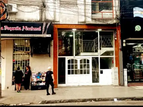 DEPARTAMENTO DOS AMB. FRENTE ESTACIÓN RAMOS MEJÍA