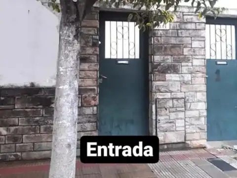 Depto Tipo Casa 4 ambientes con 1 baño