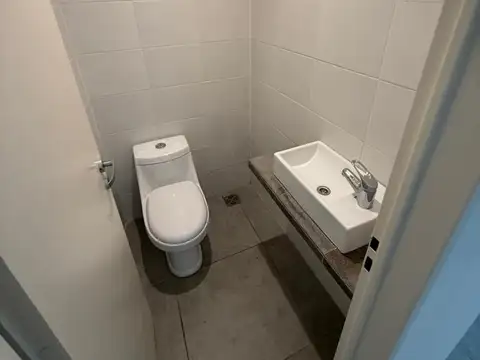 Ph en  Venta - 3 1/2 amb con garage/patio - V Ballester