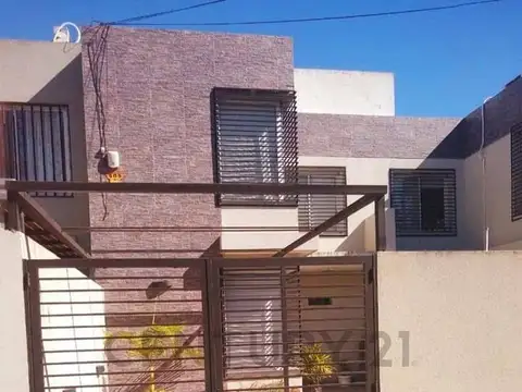 Casa en Alquiler en La Plata, $ 750.000