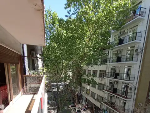 Sarmiento 1900, Piso 5