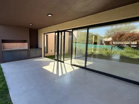 Casa en Venta en Las Canitas, USD 280.000